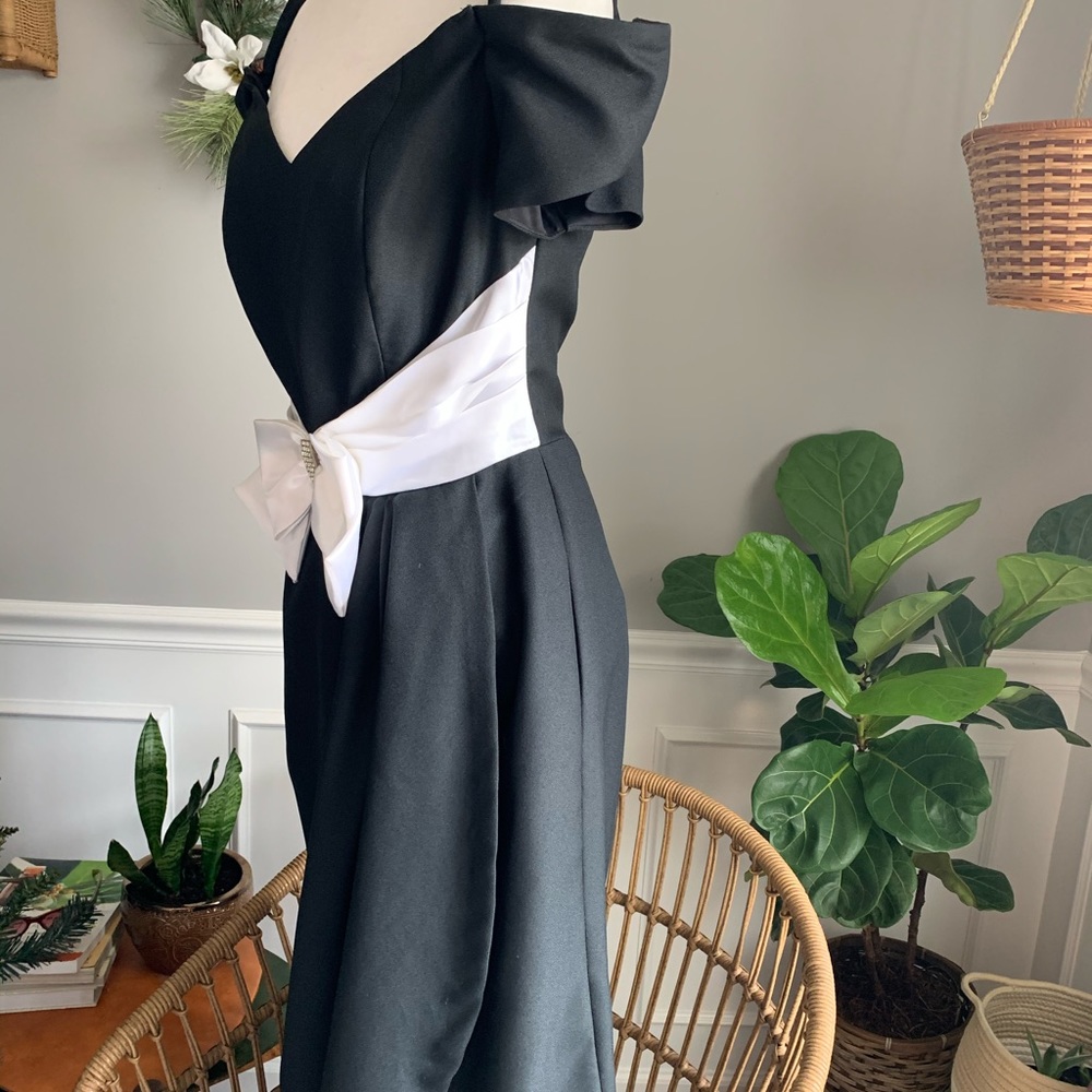 Vintage Black and White Prom Dress - Picture 3 of 8